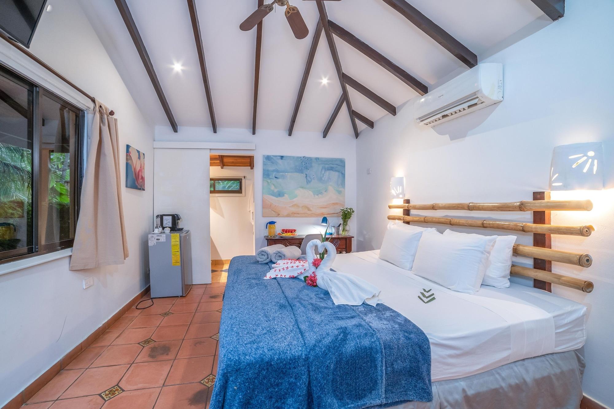 Hotel Pasatiempo Tamarindo Kültér fotó